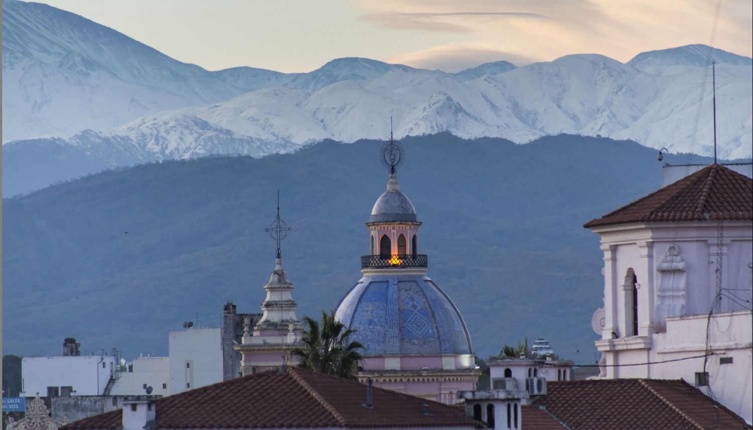 Jornada fría y con lluvias débiles en Salta: se espera una máxima de solo 10°C