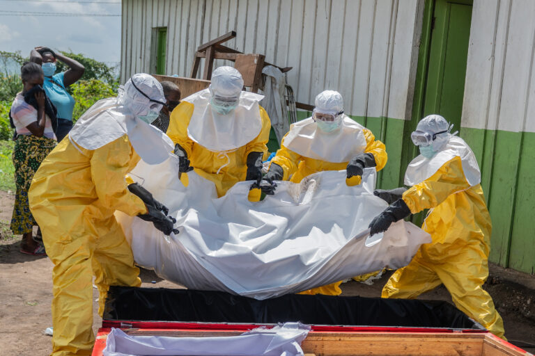 ebola2